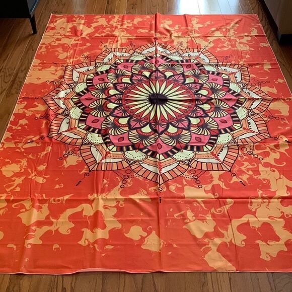 Kaleidoscope wall art. Tapestry - Picture 1 of 4